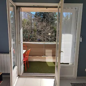 Appartement Charmant 2 Pieces A 2etoiles, Aubenas